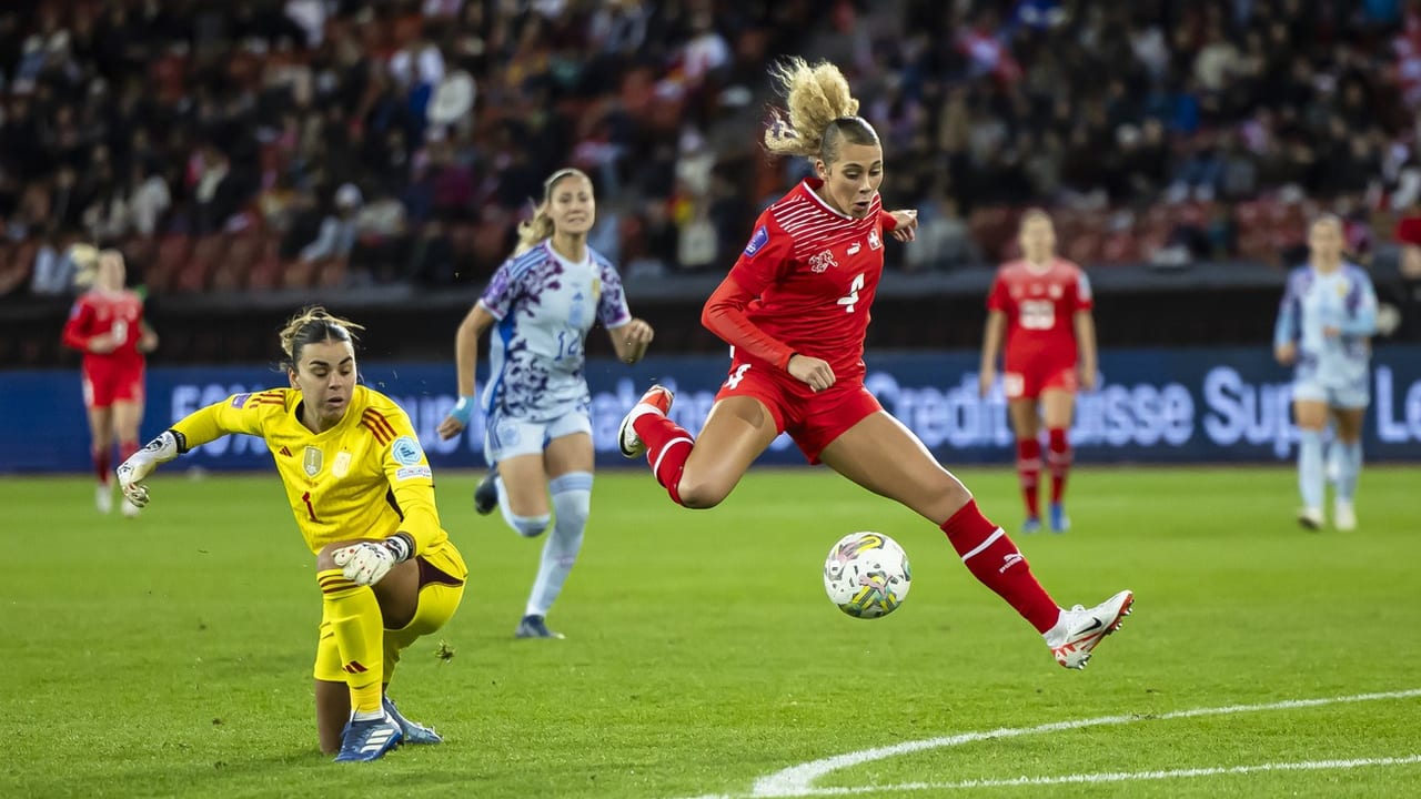 Frauenfussball Em Austragungsorte Wehren Sich Gegen