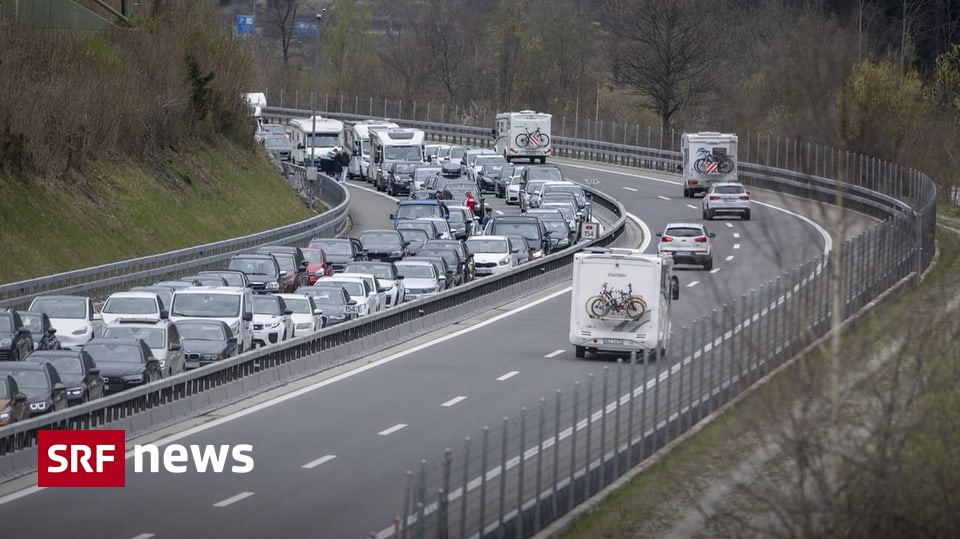 Gotthard S Dportal R Ckreise Aus Dem S Den Kilometer Stau Vor Dem