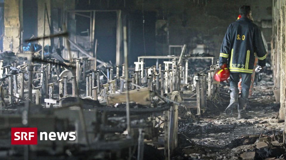 International Feuer in Textilfabrik Über 100 Tote in Bangladesch