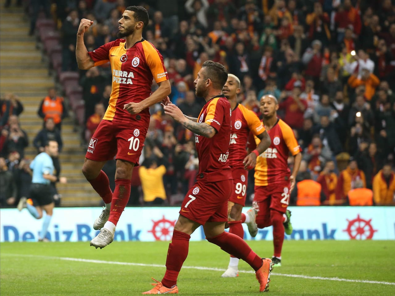 Letzte Spiele Der Gruppenphase - Bayern Kämpft Um Rekorde, Galatasaray ...