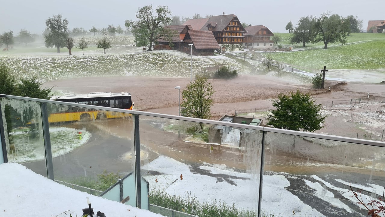 News-Flash von 14.30 Uhr - Unwetter in der Zentralschweiz - Meteo - SRF