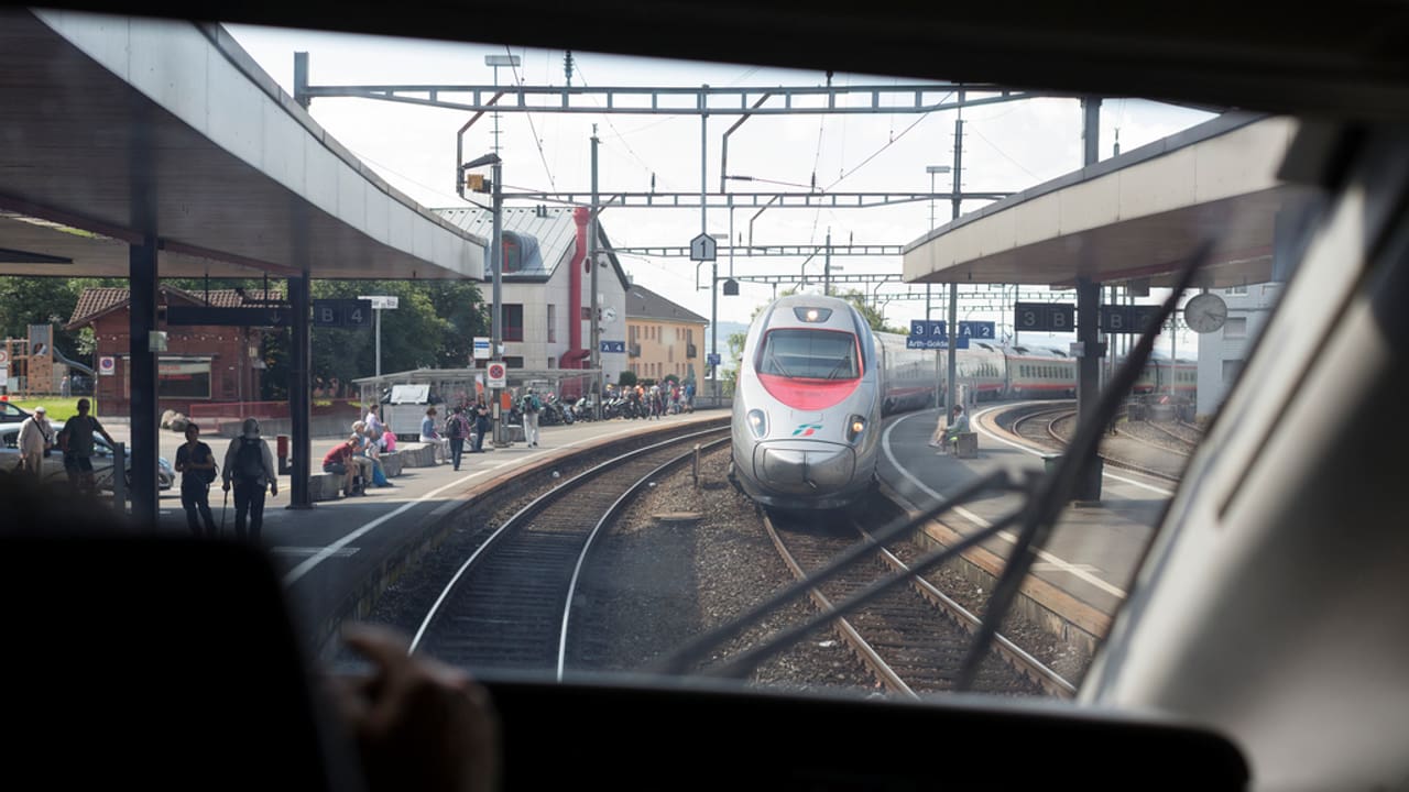 Einigung gefunden Neuer Bahnhofplatz ArthGoldau für