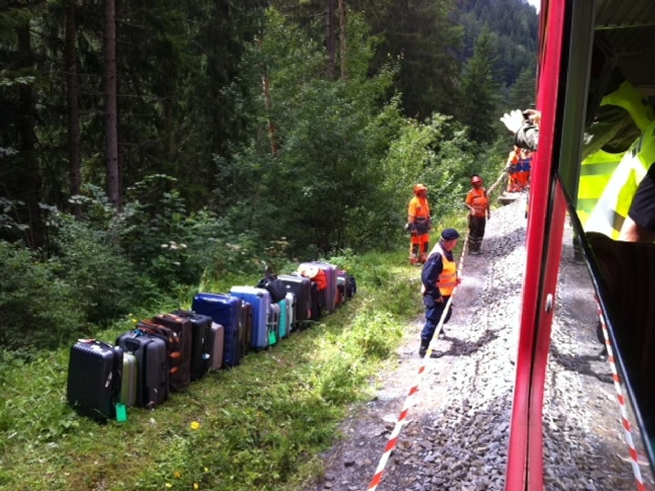 Schweiz Rhätische Bahn wieder unterwegs News SRF