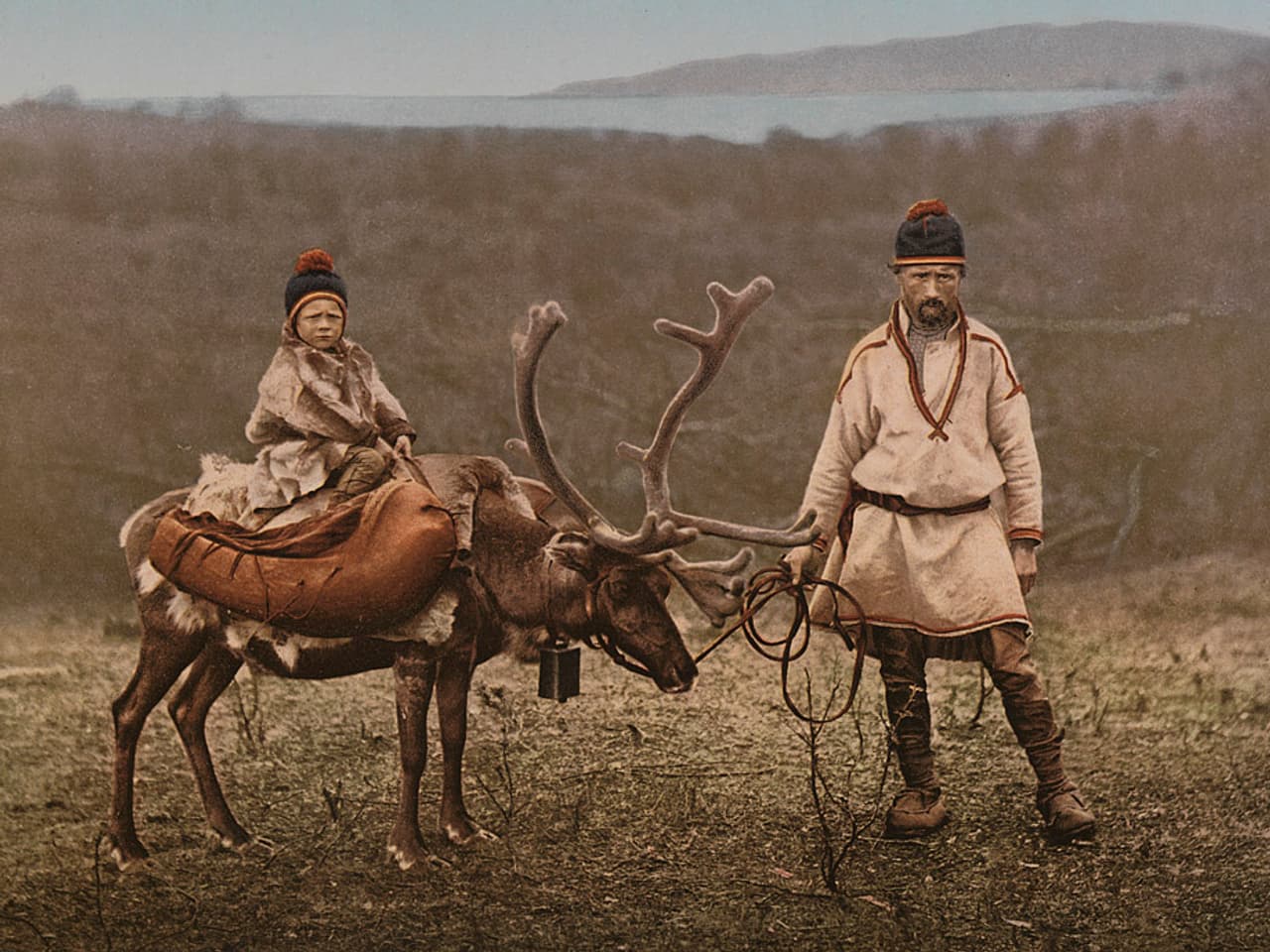 Саами в старину. Саамы лопари. Коренной народ Кольского полуострова. Саамы лапландцы. Саамы коренные жители Кольского полуострова.