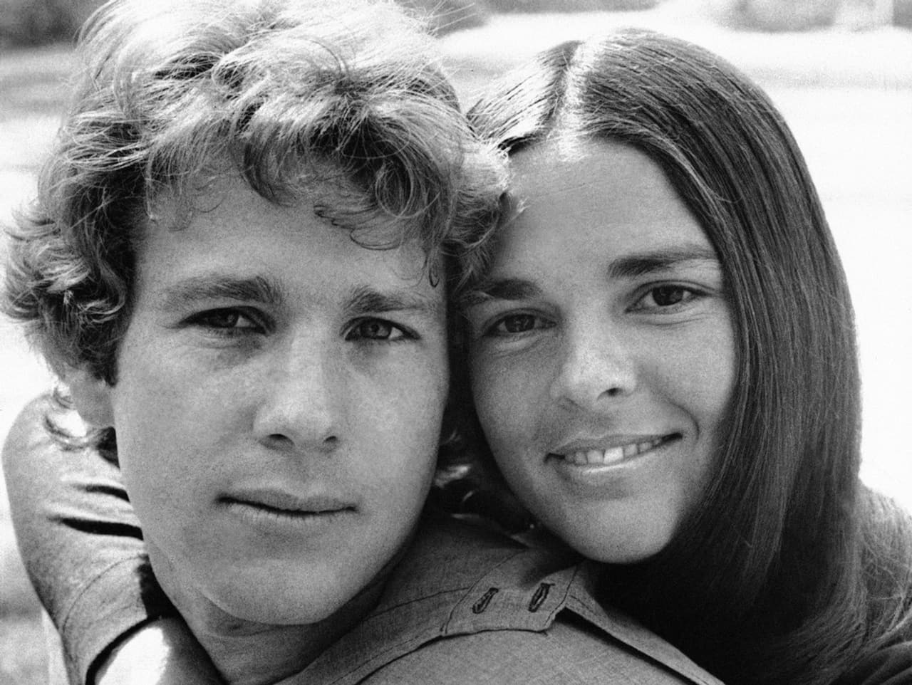 Знаменитая история любви. Ali Macgraw Love story. Эли МАКГРОУ история любви.