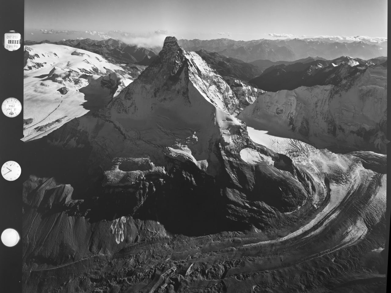 Panorama - Ein Blick auf die Schweiz aus der Vogelperspektive - News - SRF