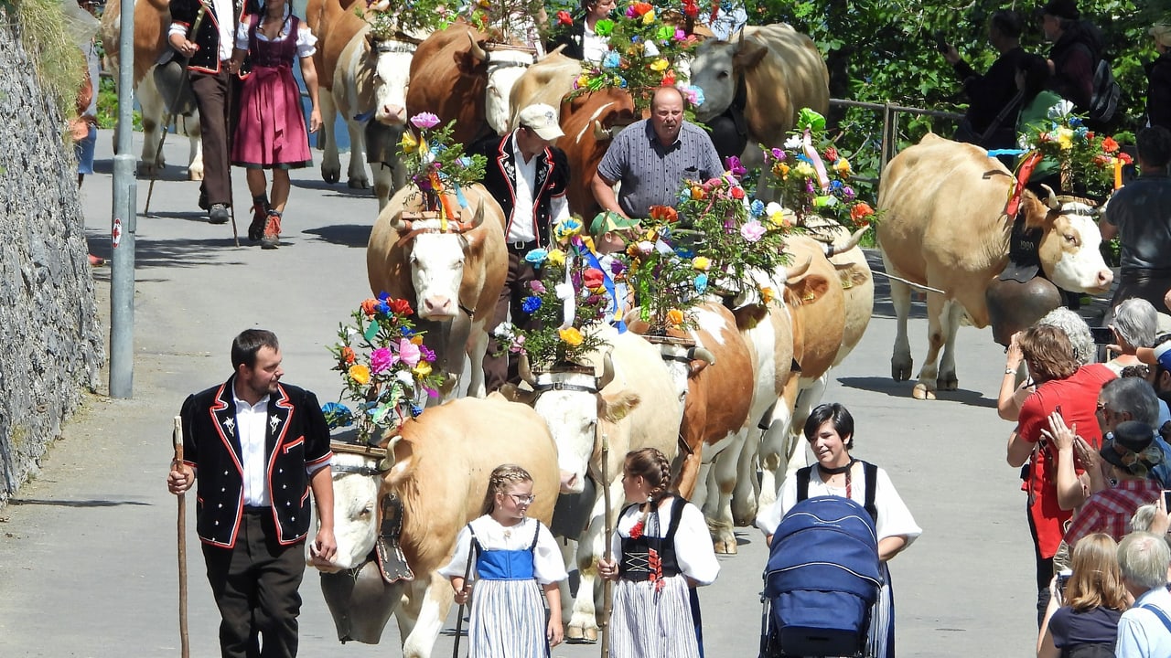 Abstimmung - Der «Dorfplatz 2020» geht an Mürren - Radio ...