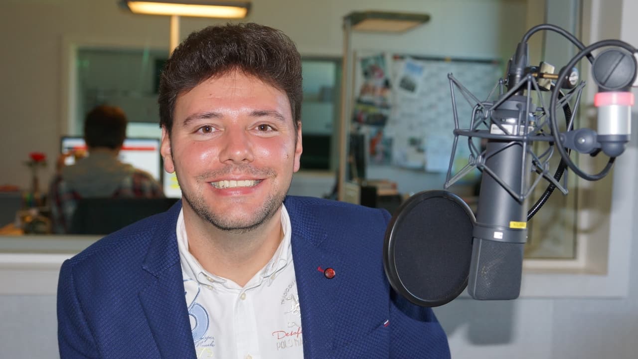 Schlager Pascal Silva träumt auf Spanisch Radio SRF