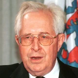 Bernhard Vogel