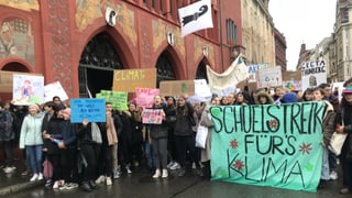 Geschwanzt Oder Gestreikt Klima Demo Statt Schulbank News Srf