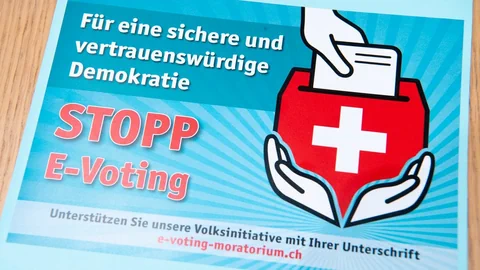 Logo der Initiative Stopp E-Voting