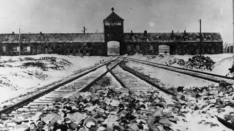 Bild von damaligen KZ Auschwitz.