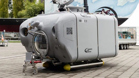 Das U-Boot bei der Präsentation im Verkehrshaus in Luzern.