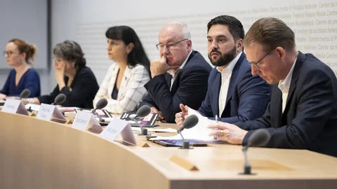 Personengruppe in einer Konferenzsitzung.