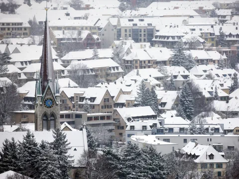 Das verschneite Zürich an Weihnachten 2010.