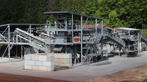 Die Metallrückgewinnungsanlage Elbisgraben im Kanton Baselland