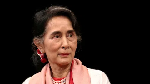 Porträt von Aung San Suu Kyi