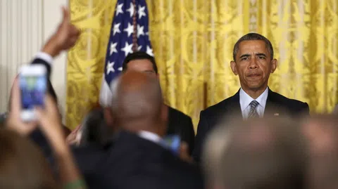 Obama bei einer Pressekonferenz.