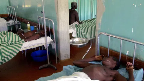 Blick in eine Krankenstation in Uganda