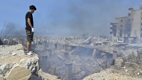 Krater nach israelischem Bombardement im Süden Beiruts (28. September).