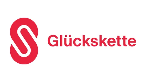 Logo mit rotem S-Symbol und Schriftzug 'Glückskette'.