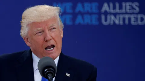 Donald Trump am Nato-Gipfel 2017 in Brüssel