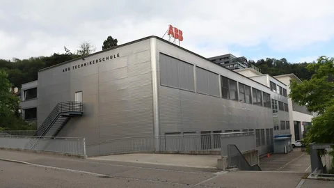 Gebäude der Nukleartechnikerschule in Baden