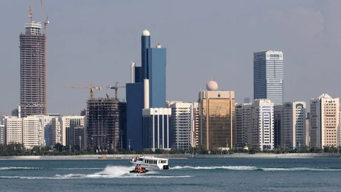 Skyline von Abu Dhabi.