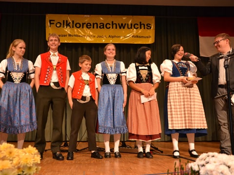 Volksmusik - «Folklorenachwuchs 2015» – Die Sieger - Radio SRF ...