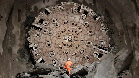 Bohrmaschine im Basistunnel.