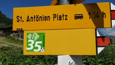 Wanderwegschild