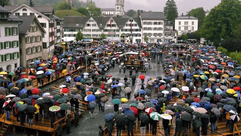 Landsgemeinde 2007 im Regen.