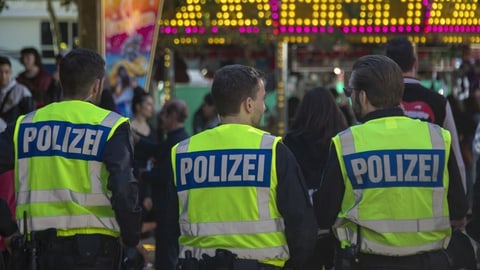 Gewalt Gegen Polizei - Härtere Strafen Für Gewalt Gegen Polizeibeamte ...