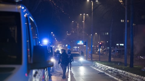 Bilanz Silvesternacht - Vorfälle Mit Feuerwerk Und Bränden – Ein Toter ...