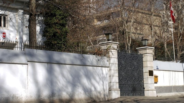 Totale auf die Schweizer Botschaft in Teheran.