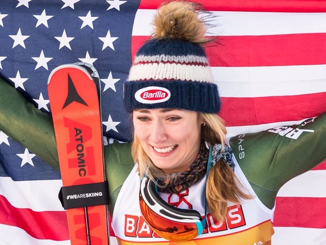 Shiffrin jubelt mit USA-Flagge