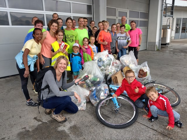 Gruppenfoto der Ploggingteilnehmer