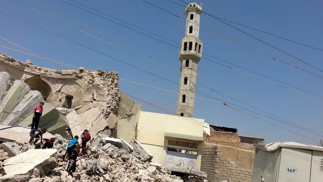 Zerstörtes Grab eines Sufi-Gelehrten in Mosul