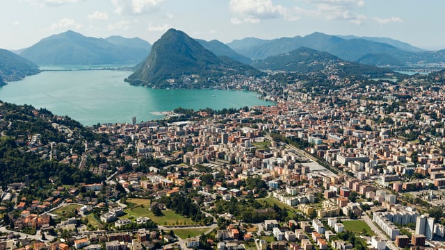 Lugano mit Lago di Lugano und San Salvatore