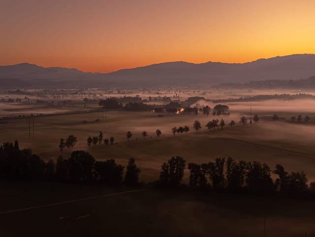 Ein Bild der Lichtstimmung über Buttikon Schwyz heute morgen.