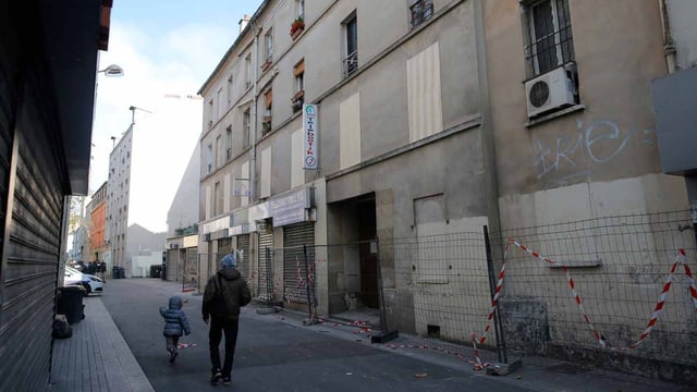 Wohnung in Saint Denis in Paris, wo sich der Attentäter versteckt hielt.