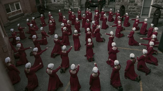 Unheimlich: Szene aus der zweiten Staffel von «Handmaids Tale».