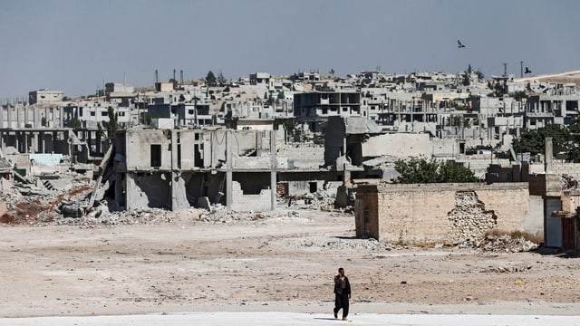 Wenn auch zerstört, ist die Grenzstadt doch aktuell wieder hart umkämpft: Kobane.