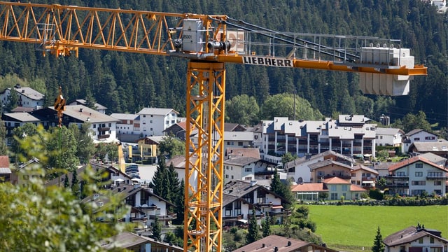 Bautätigkeit im Laax. 