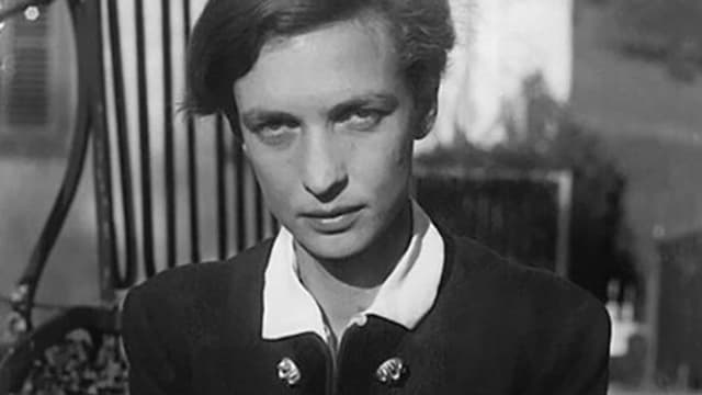 Schwarz-weiss Porträt von Annemarie Schwarzenbach