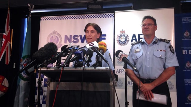 Vertreter der Polizei an einer Medienkonferenz in Sydney. 