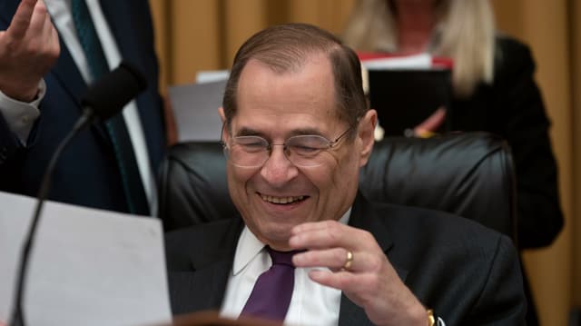 Jerry Nadler freut sich