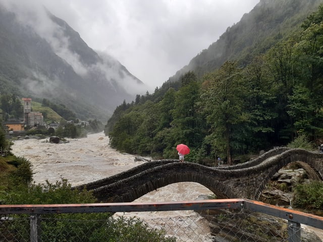 Die Verzasca führt Hochwasser