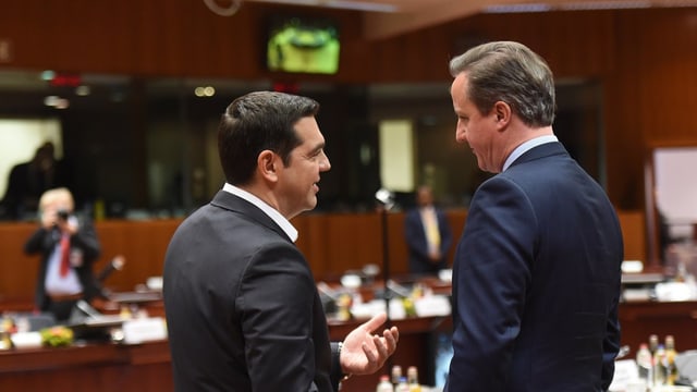 Tsipras und Cameron sprechen miteinander