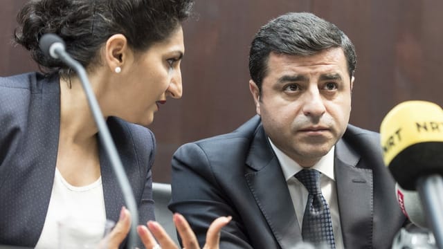 Sibel Arslan und Selahattin Demirtas 